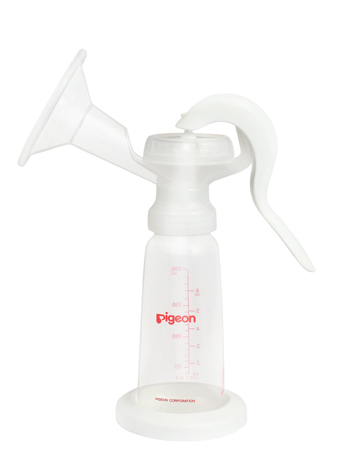 Pigeon Manual Breast Pump Essential